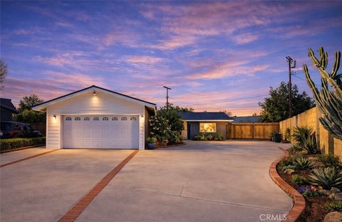 Photo of 16321 Malden Street, North Hills, CA 91343 (MLS # SR26043304)