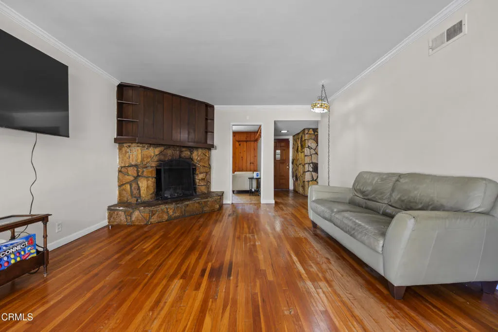 Altadena, California 91001, United States, 3 Bedrooms Bedrooms, ,2 BathroomsBathrooms,Residential,Active,162288