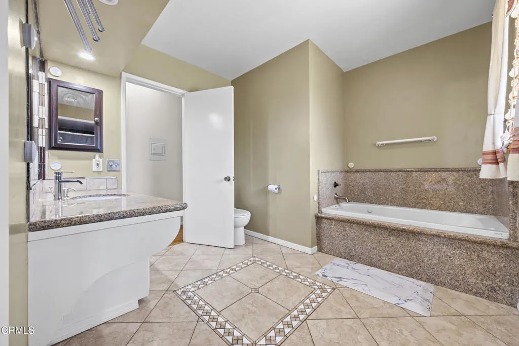 Altadena, California 91001, United States, 3 Bedrooms Bedrooms, ,2 BathroomsBathrooms,Residential,Active,162288