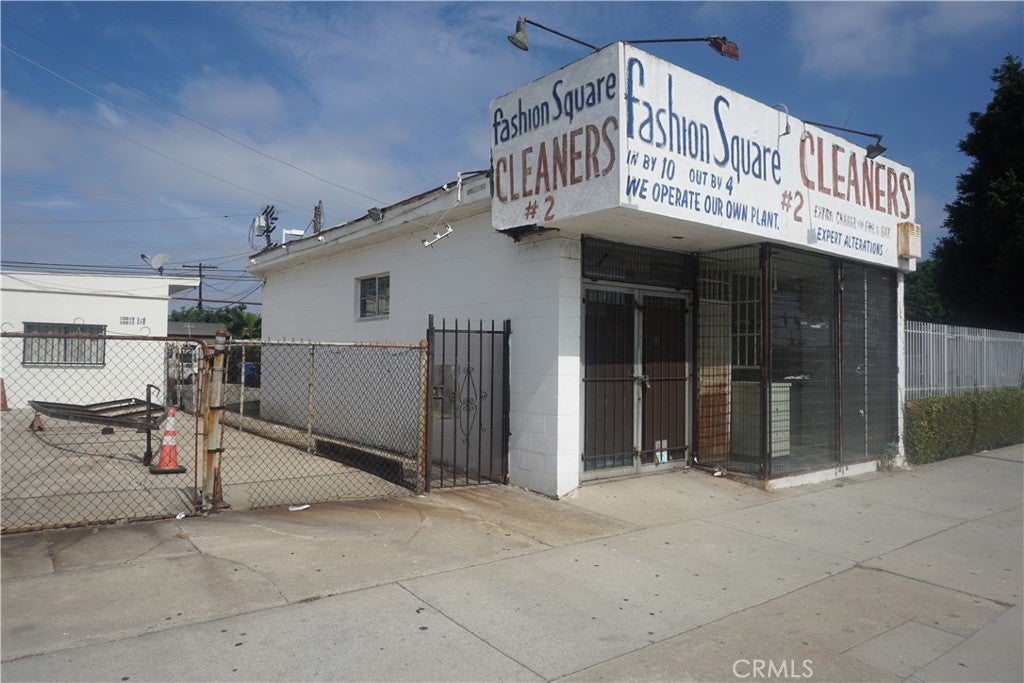 10015 S Western