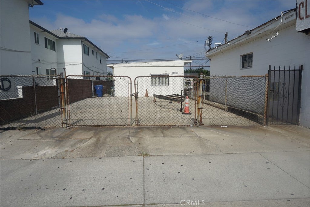 10015 S Western
