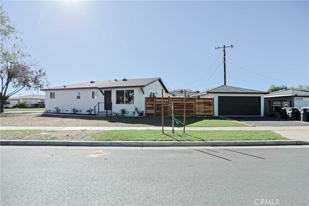 7884 Adams