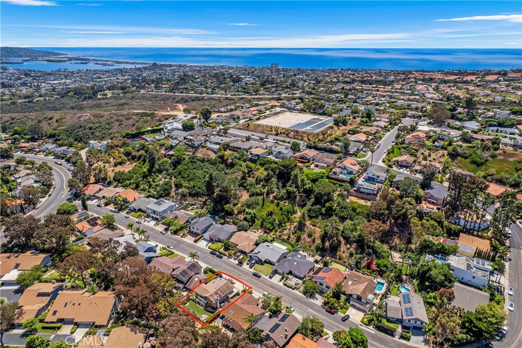 5497 Coral Reef
