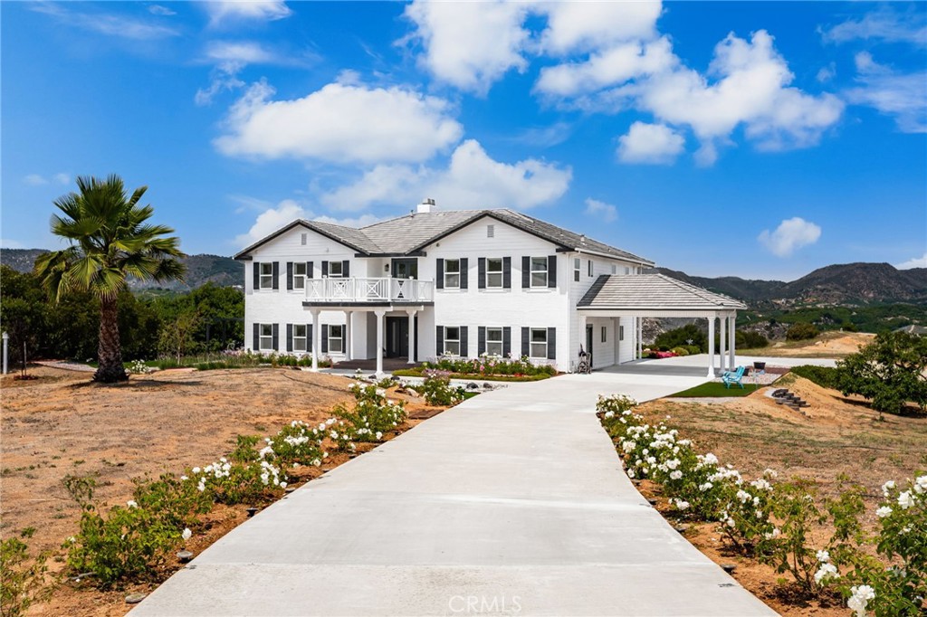 22252 Monte Rancho Drive