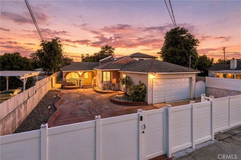 Photo of 10481 Remick Ave AVE, Pacoima, CA 91331 (MLS # SR26218117)