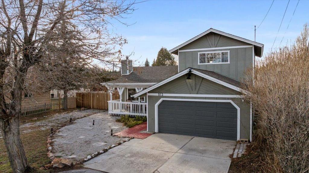 913 Mount Doble Drive