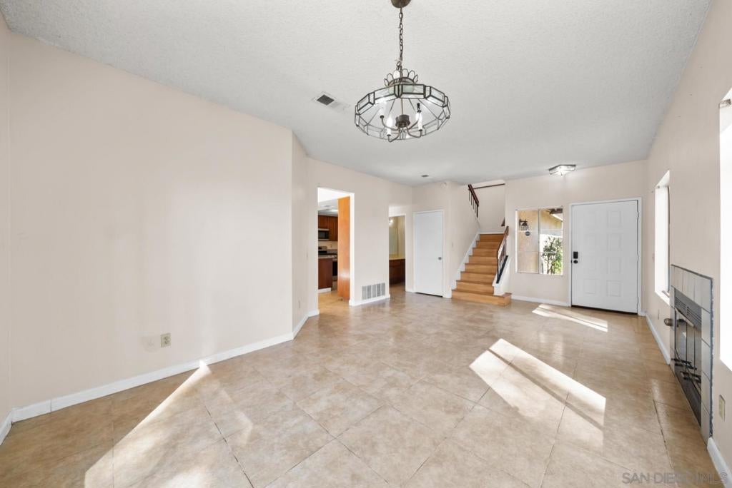 2511 Manzana Way WAY, San Diego CA 92139
