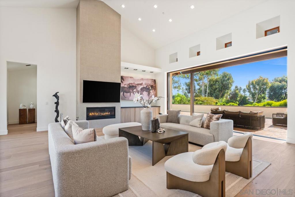 Rancho Santa Fe - Residential
