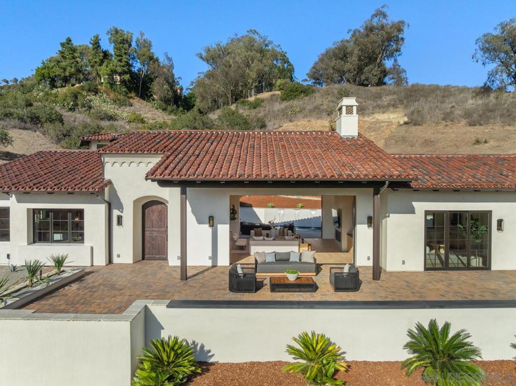Rancho Santa Fe - Residential