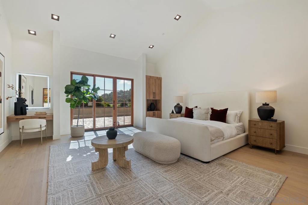 Rancho Santa Fe - Residential