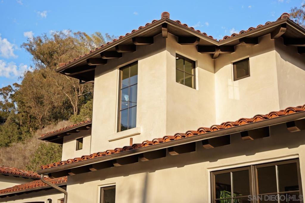 Rancho Santa Fe - Residential
