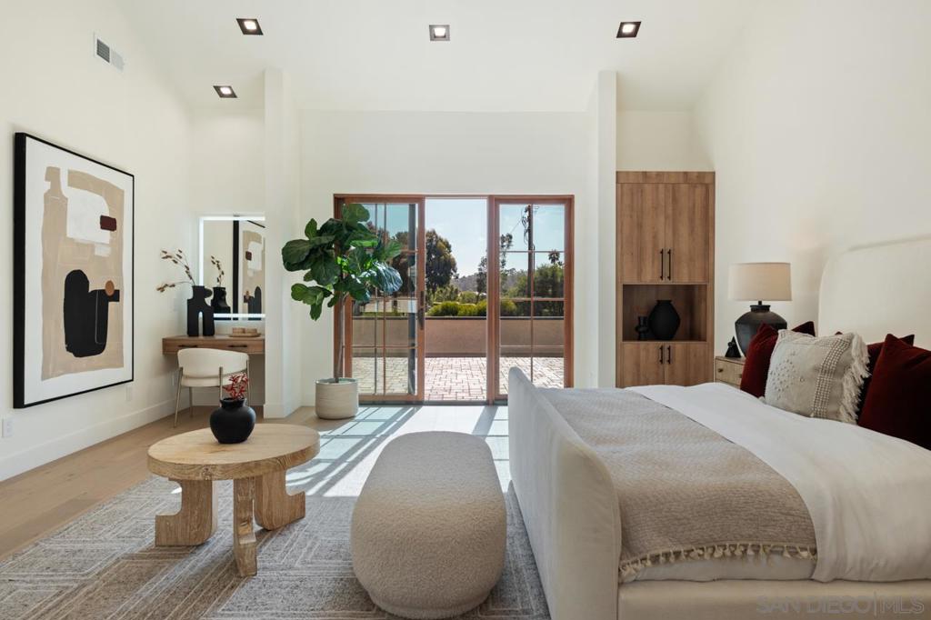 Rancho Santa Fe - Residential