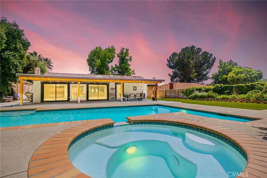 342 Canyon View Drive