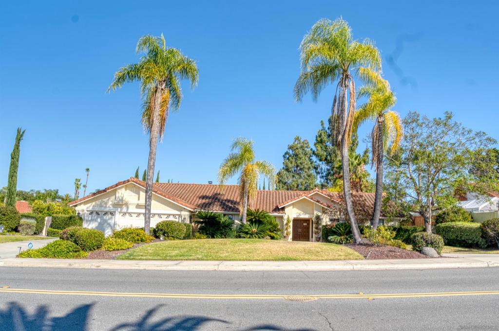 2232 Eucalyptus AVE