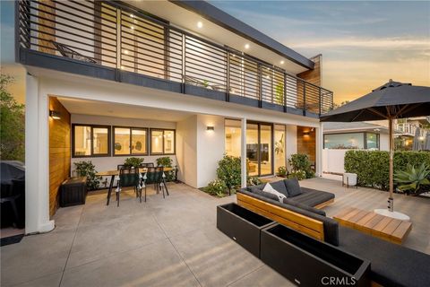 Tiny photo for 274 Grandview St, Laguna Beach, CA 92651 (MLS # LG26017822)