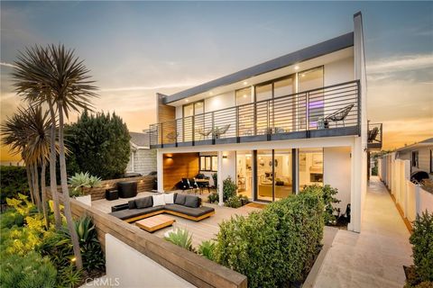 Tiny photo for 274 Grandview St, Laguna Beach, CA 92651 (MLS # LG26017822)