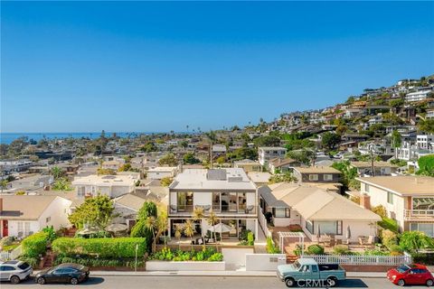 Photo of 274 Grandview St, Laguna Beach, CA 92651 (MLS # LG26017822)