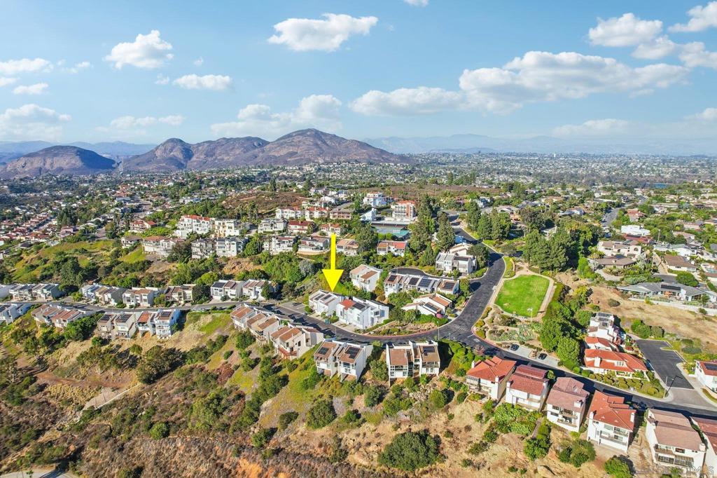 Del Cerro - Residential