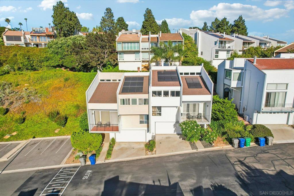 Del Cerro - Residential