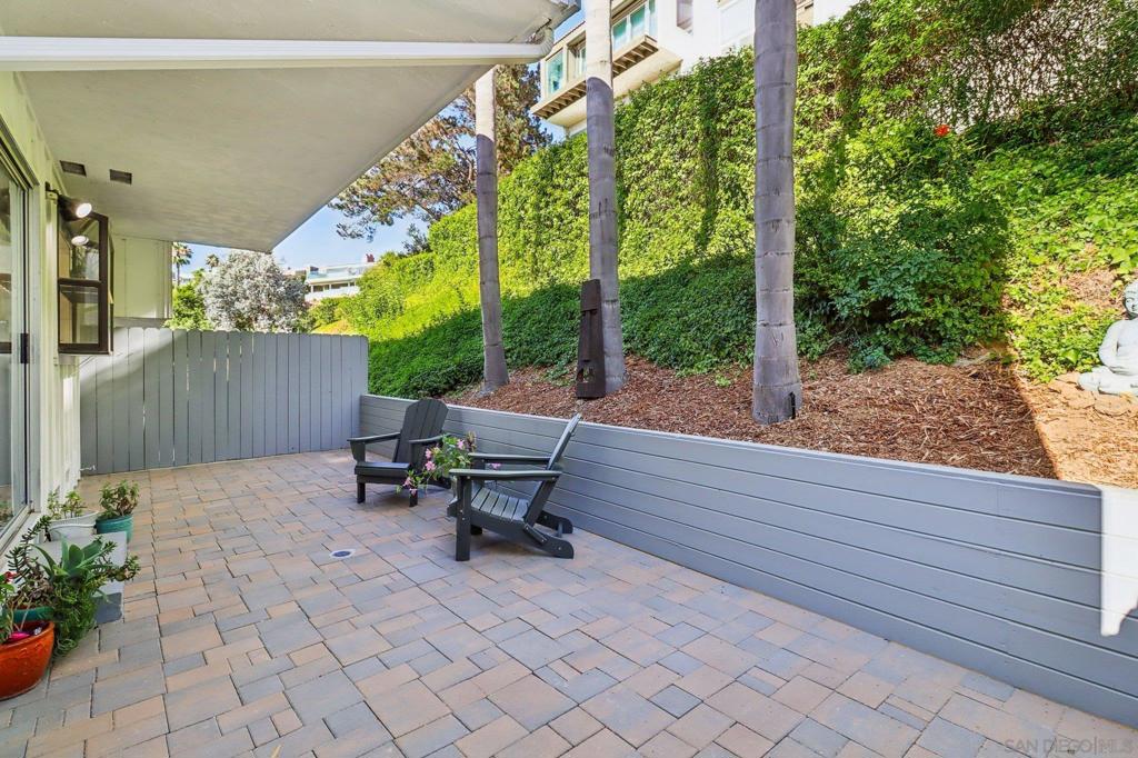 Del Cerro - Residential