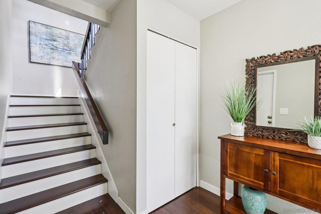 Del Cerro - Residential