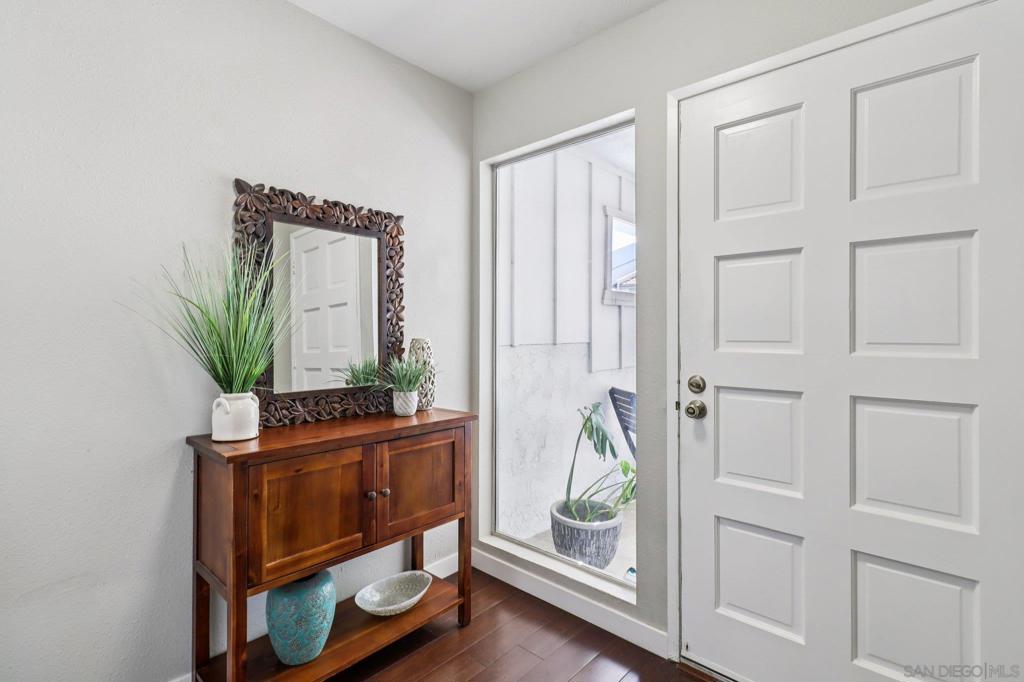 Del Cerro - Residential
