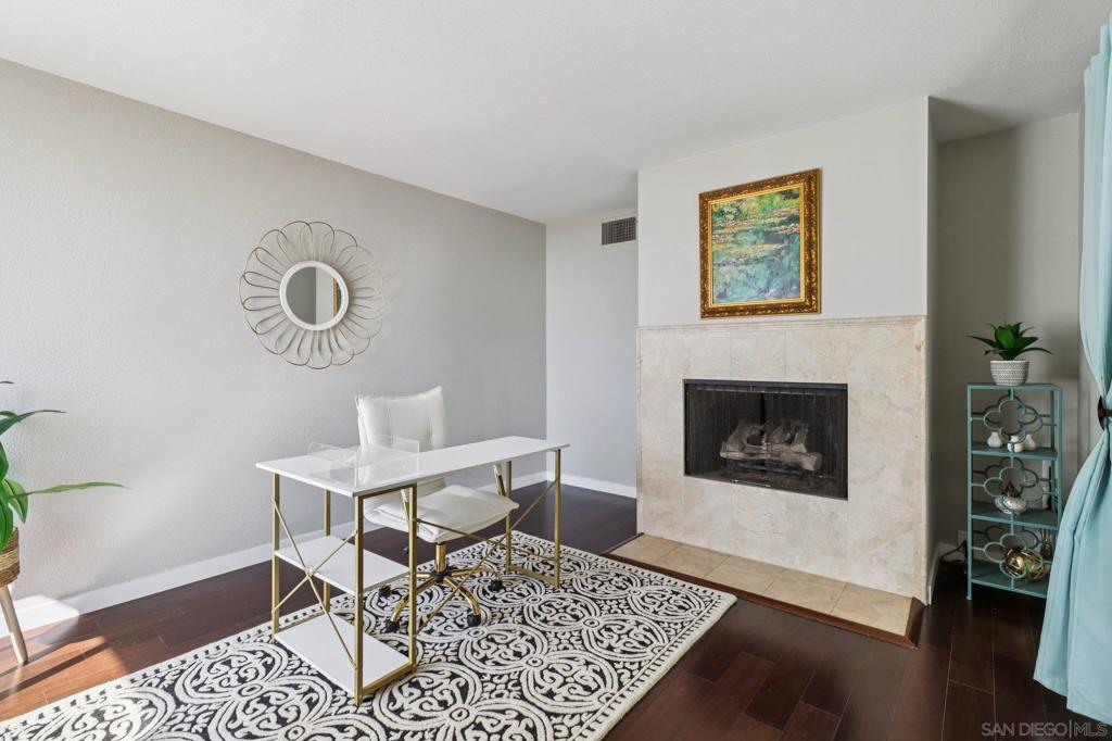 Del Cerro - Residential