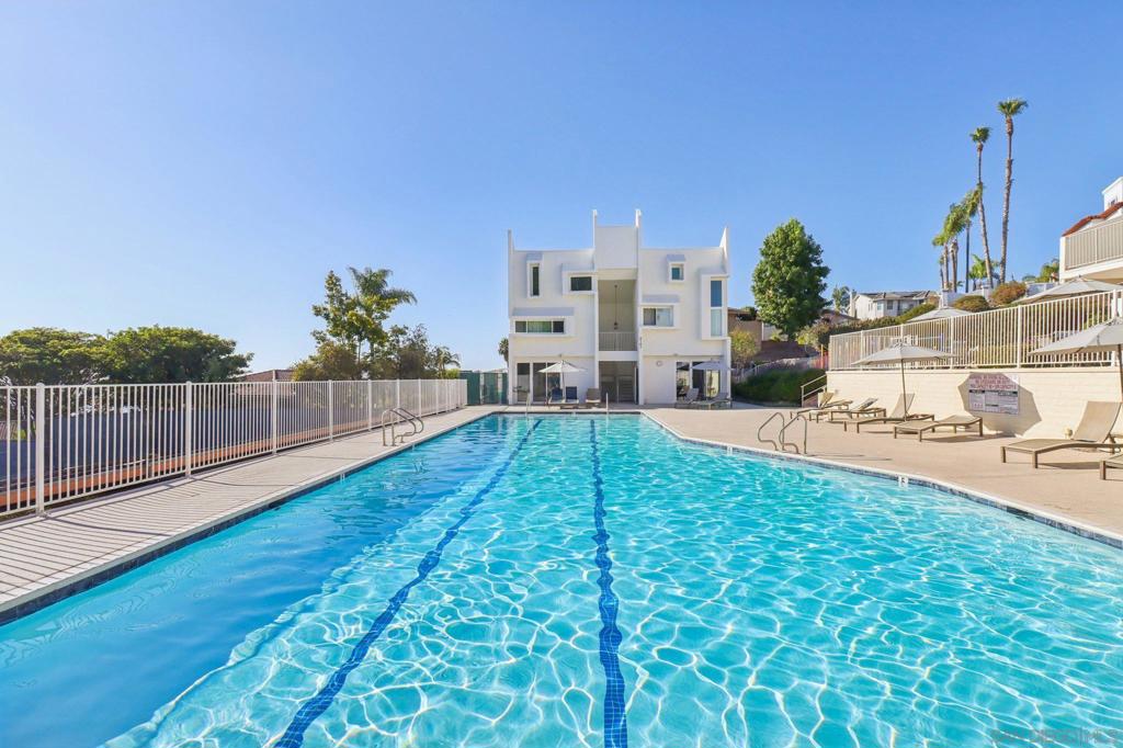 Del Cerro - Residential