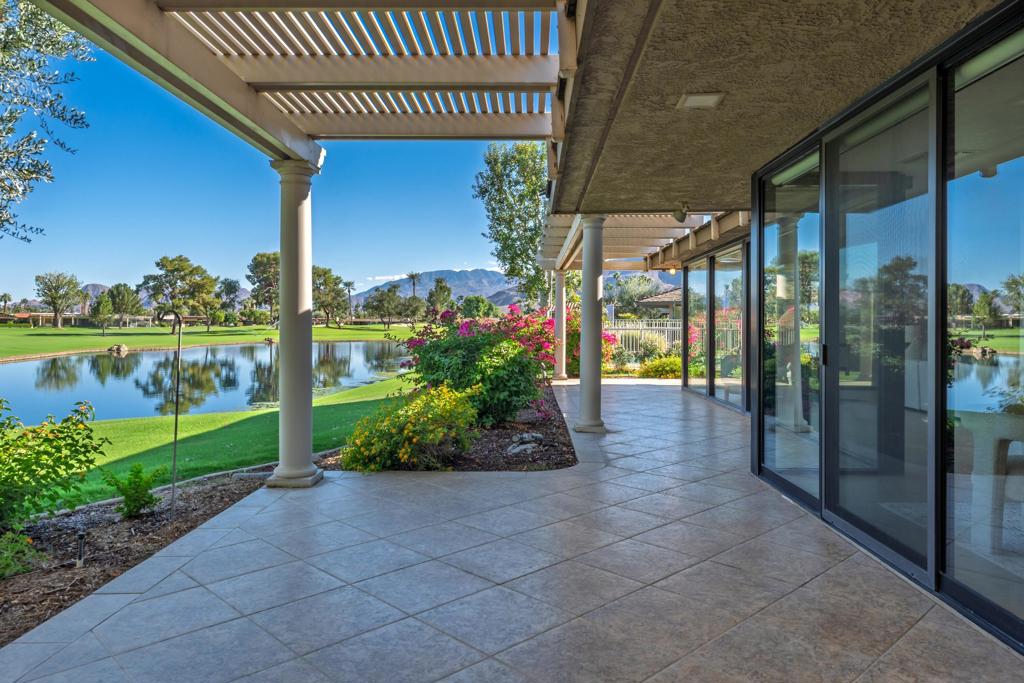 The Springs C.C. - Residential