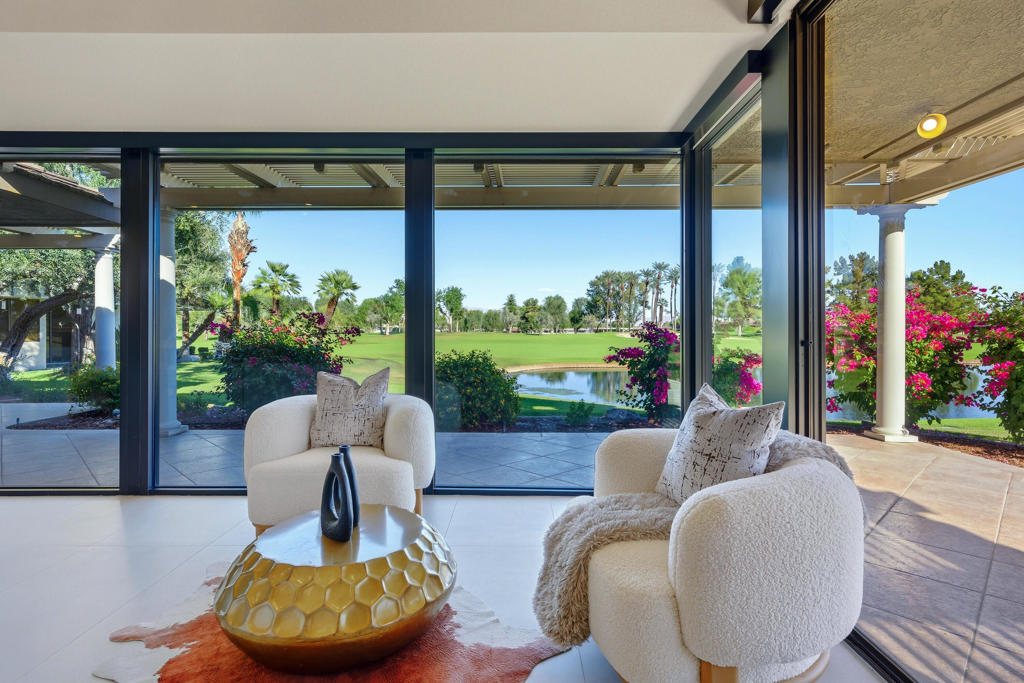 The Springs C.C. - Residential