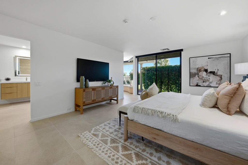 The Springs C.C. - Residential