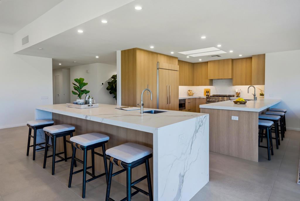 The Springs C.C. - Residential