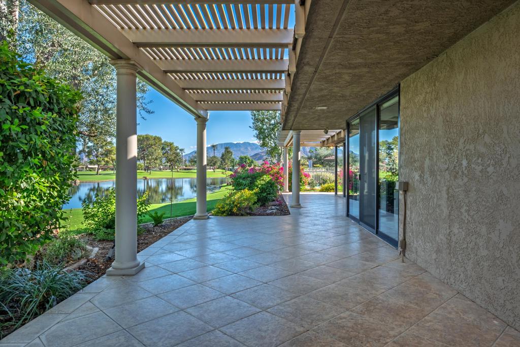 The Springs C.C. - Residential