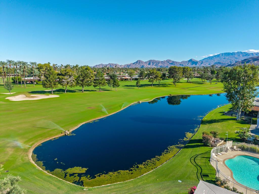 The Springs C.C. - Residential