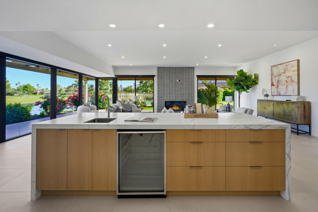 The Springs C.C. - Residential