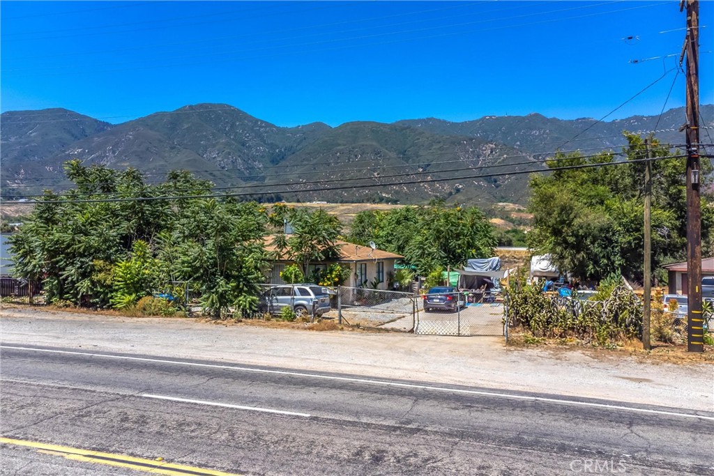 18864 Cajon Boulevard