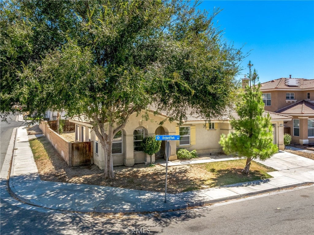 1863 Orchard Park Court