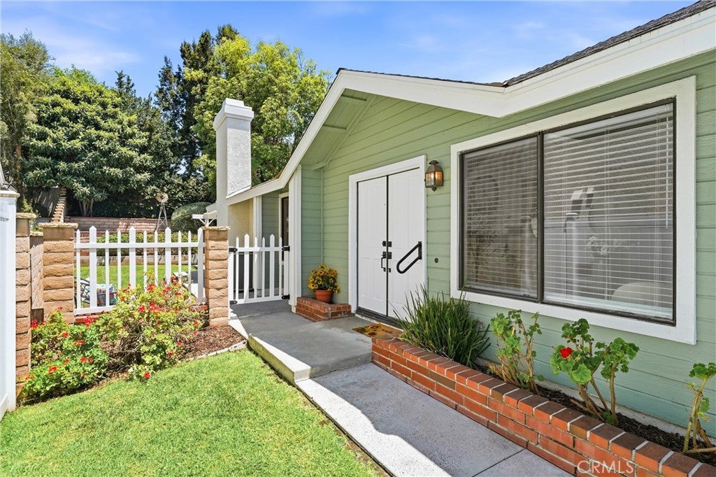 17 Jasmine Creek