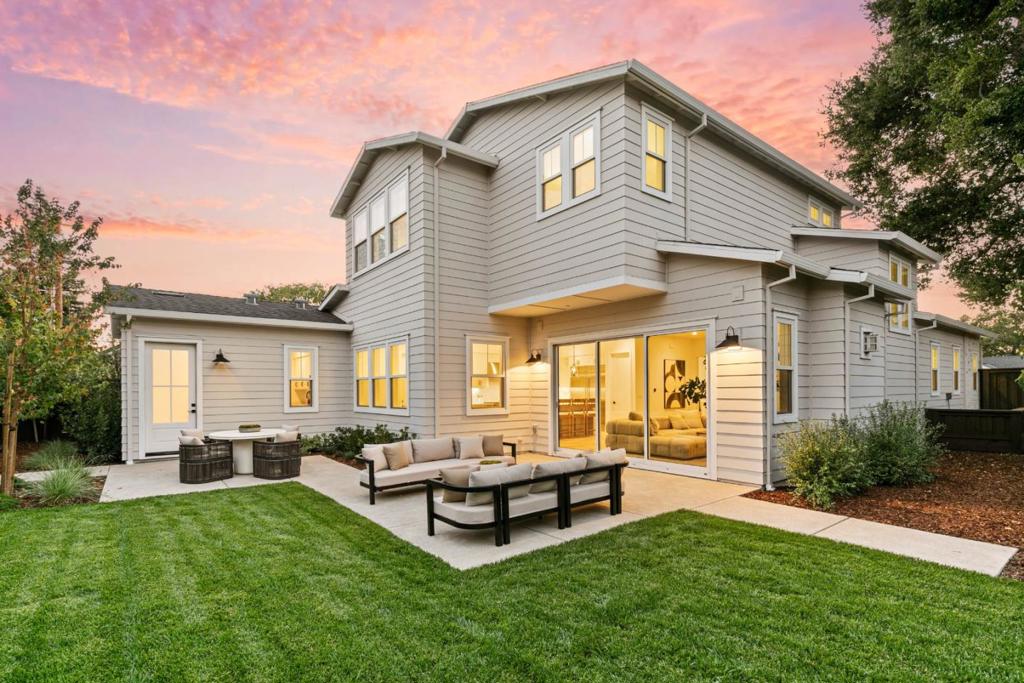 8 Nancy Way