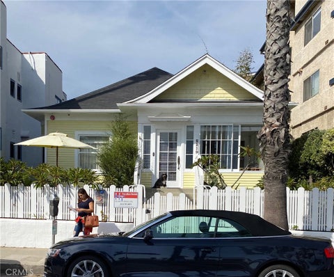 Photo of 2219 Ocean Avenue, Santa Monica, CA 90405 (MLS # DW26118538)