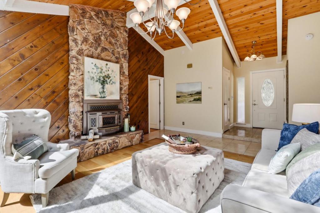 17076 Shady Lane Drive