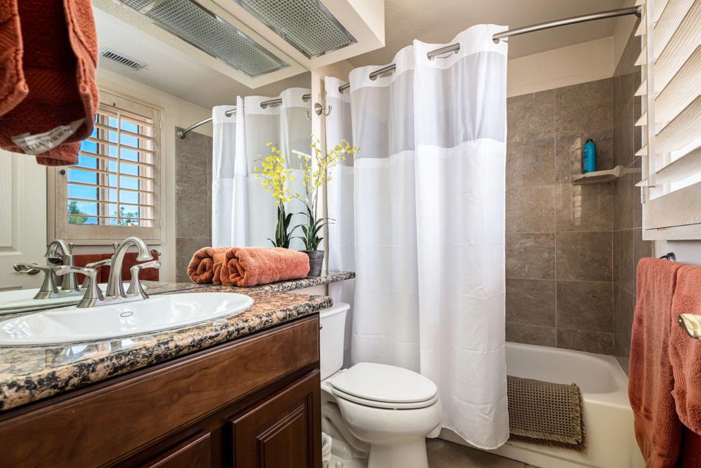 Desert Falls The Lin - Residential