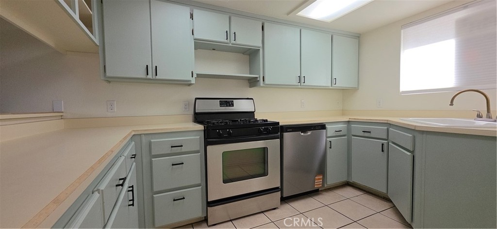 10710 El Camino Real 18