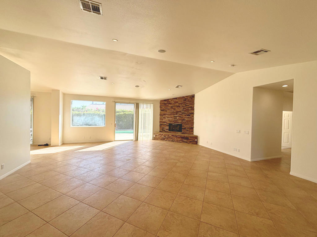Quinterra - Residential
