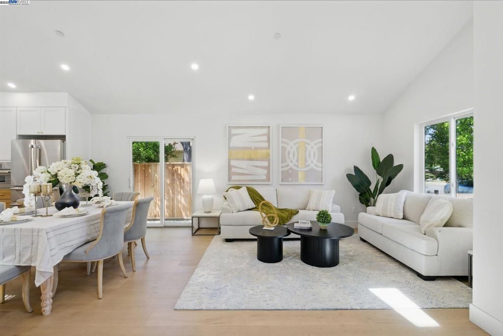 listing image 130722381840139422181