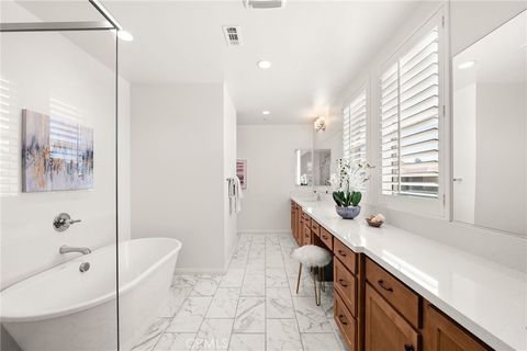 Tiny photo for 32448 Toyon Road, Temecula, CA 92591 (MLS # PW26047952)