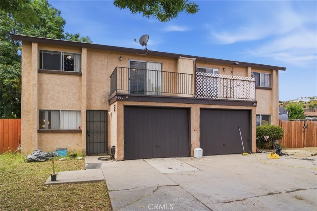 -77 Dock Ct