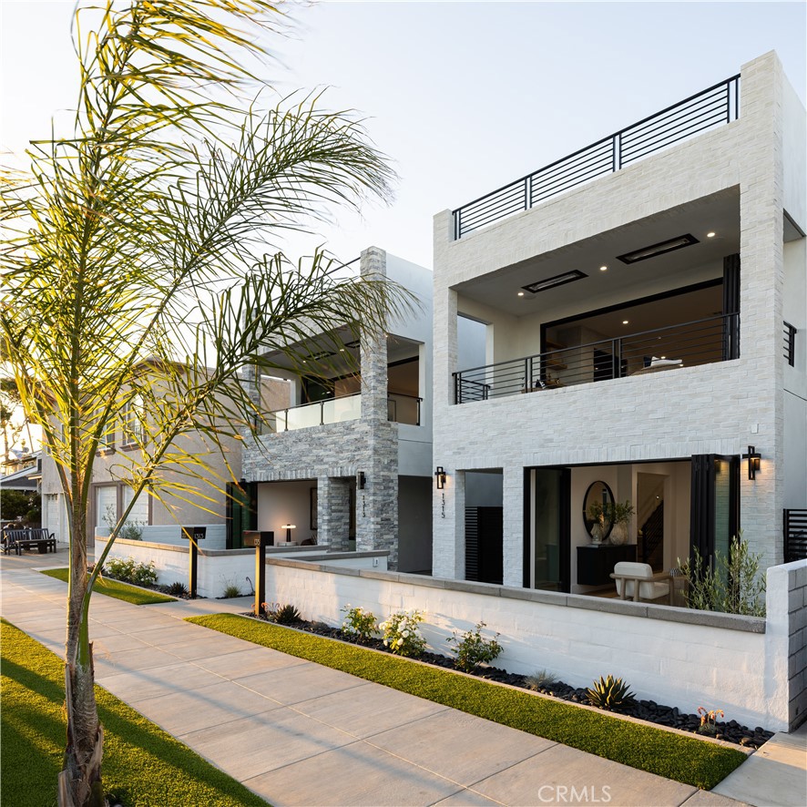 1315 Ocean Avenue
