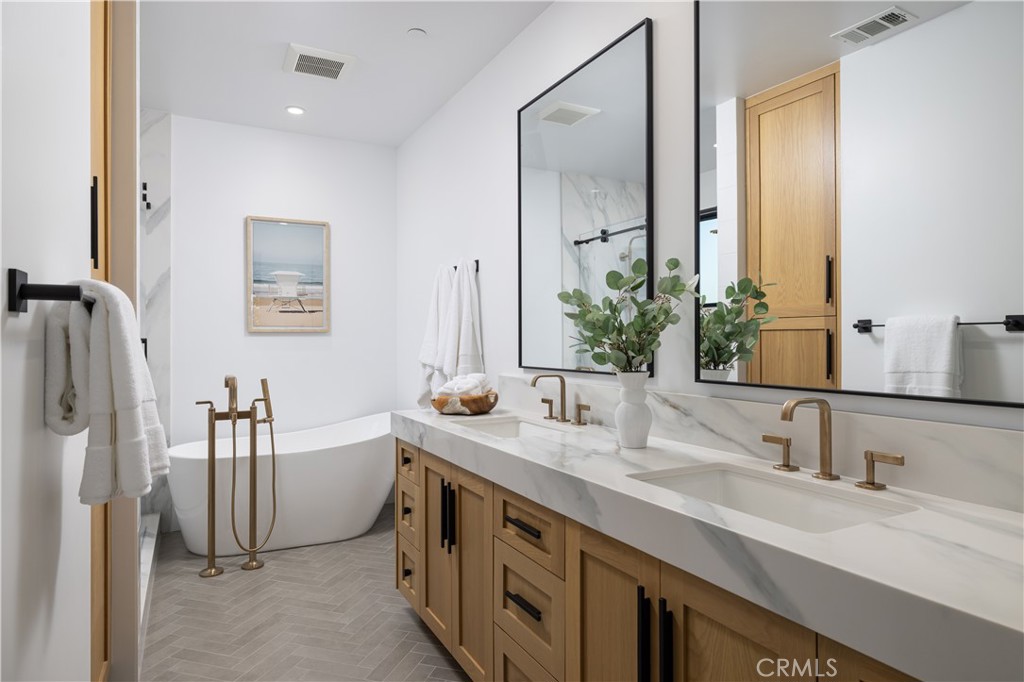 Old Town (OLDT) - Residential