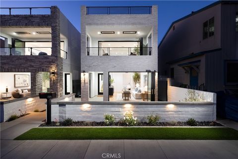 1315 Ocean Avenue Seal Beach CA 90740